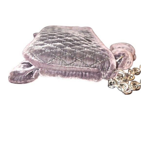 Juicy Couture Purplish Gray Quilted Velvet Bow Front Zippered Wristlet 8"X4"X1" - Picture 5 of 11